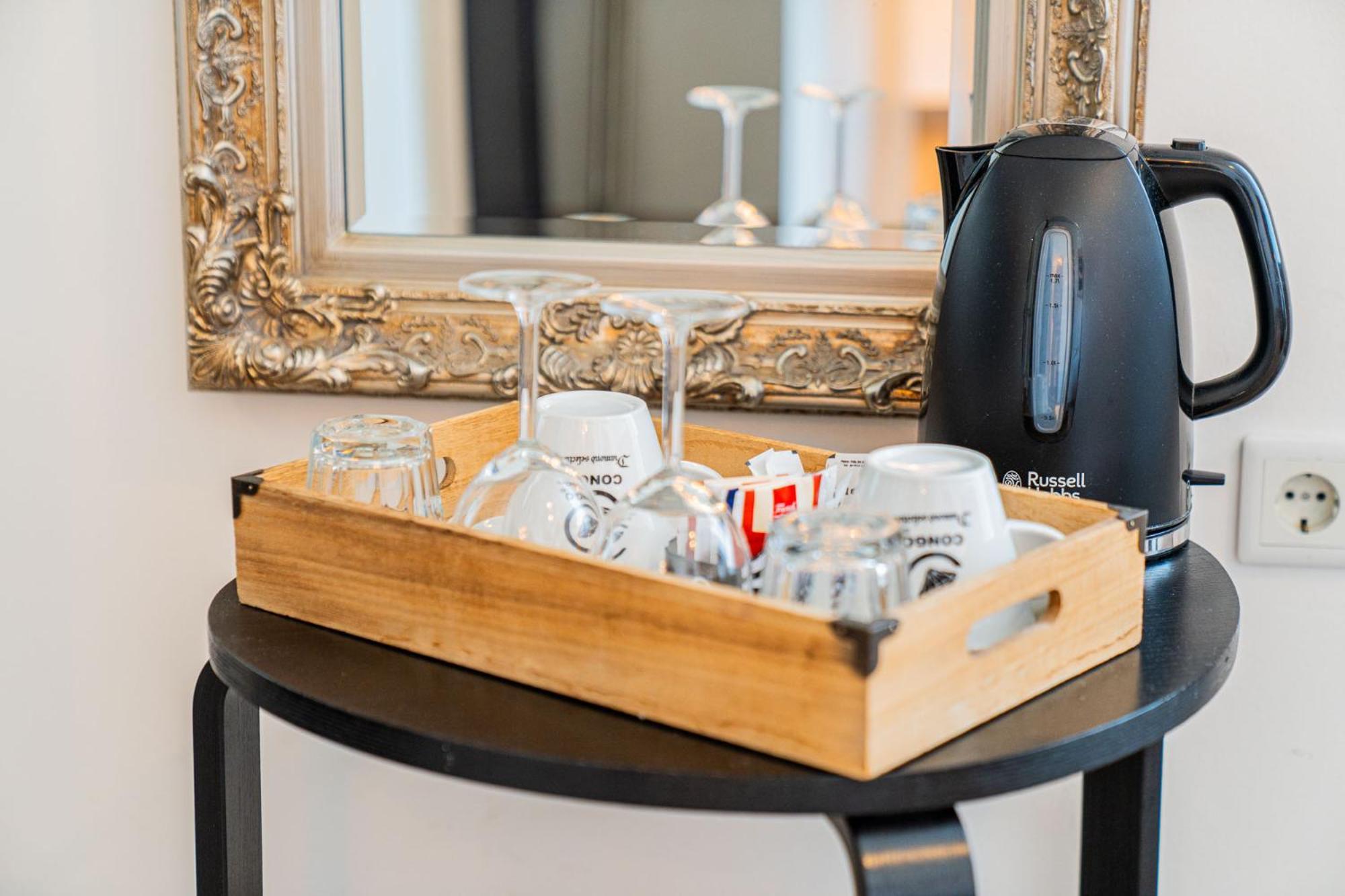 Flex Selfcheckins - - - 8 Units - Centre - New Apartament *